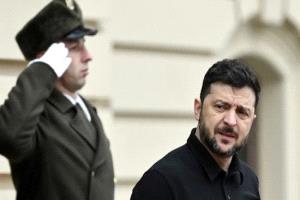 مأساة في كييف: مقتل 5 وإصابة آخرين في حادث إطلاق نار داخل سوبر ماركت