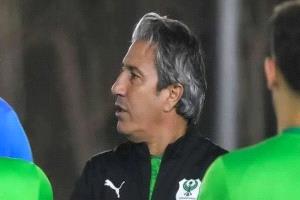 صدمة في بورسعيد.. نبيل الكوكي ينسحب بعد رباعية الزمالك