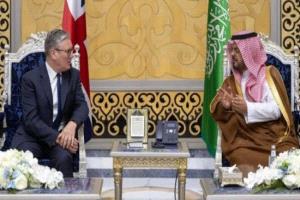 ستارمر في جدة: زيارة بريطانية تحمل رسائل سياسية واقتصادية