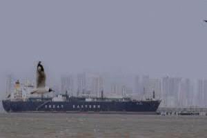 باريس تبحث تشكيل قوة دولية لحماية مضيق هرمز وسط مخاوف من أزمة عالمية