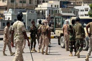 تساؤلات تُربك الرواية الرسمية: كيف عبر “المندسون” حواجز المكلا المغلقة؟