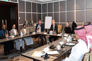 الداعري يكشف تفاصيل لقاء مسقط بين الحوثيين والسعودية ويبرز أبرز المطالب