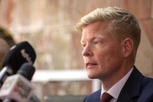 عبدالرقيب سيف: السلام في اليمن مرهون بالضغط على الحوثيين وداعميهم