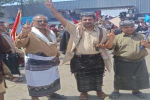 رئيس انتقالي ميفعة ونائبه يشاركون في مليونية فتح مقار المجلس وكسر قرارات الإغلاق التعسفية
