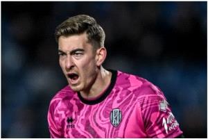 إصابة خطيرة لحارس تشيزينا جوناثان كلينسمان تُنهي موسمه وتضع مشاركته في المونديال محل شك