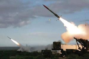 السعودية تعترض وتدمر 4 صواريخ باليستية إيرانية