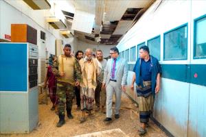 نائب وزير الإعلام يطلع على أوضاع محطة البث في عدن ويوجه بالتحقيق في حوادث التخريب والسرقة