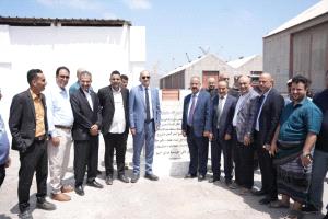 لعمري وأمزربة يدشنان المرحلة الثانية لتطوير مداخل ميناء عدن