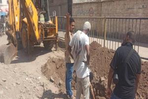 عدن.. أعمال صيانة وتطوير لتحسين ضخ المياه في صيرة