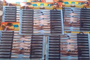 حملات رقابية في أبين ولحج لمصادرة ألعاب خطرة وضبط زيوت مقلدة في الأسواق