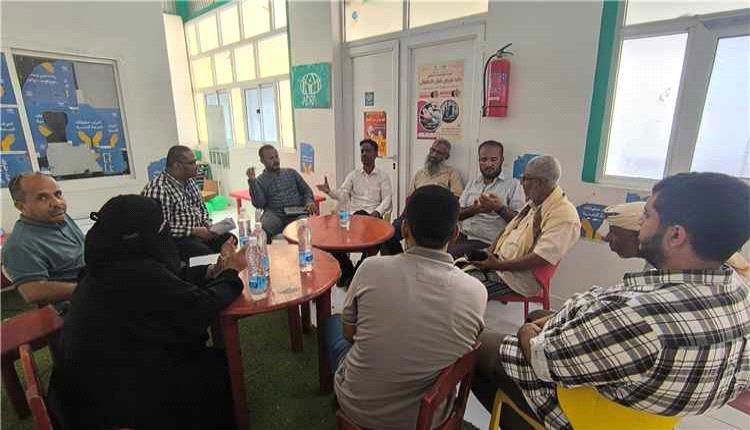 وفد حكومي ومنظمة أدرا يقيّمان خدمات مستشفى الملاح ويبحثان احتياجات تطويره
