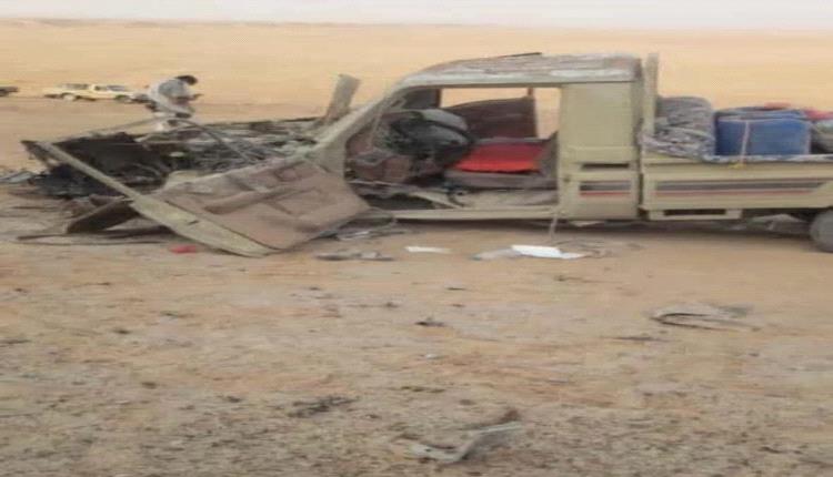 نجاة قبليين وإعطاب طقم إثر انفجار لغم حوثي أثناء بحثهم عن مفقود في صحراء الجوف