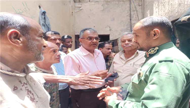مدير عام المعلا يوجه بإعداد خطة لتأهيل سجن المديرية وتحسين مرافقه