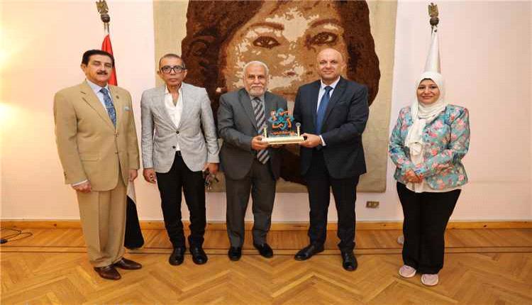 جامعة العرب تبحث شراكة أكاديمية مع جامعة مصر للعلوم والتكنولوجيا