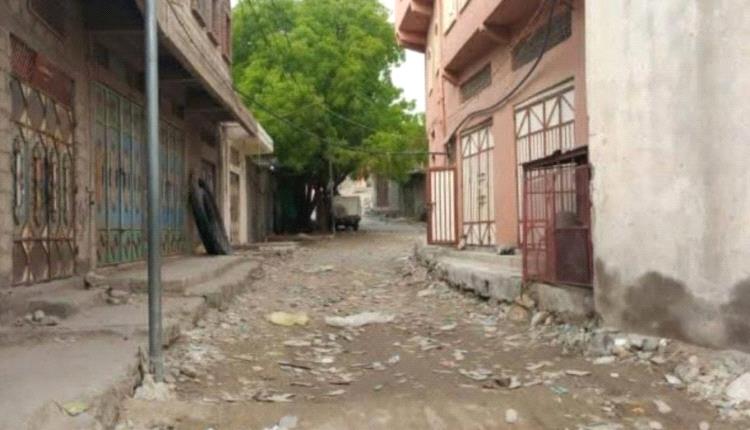 عصيان مدني جزئي يتواصل للأسبوع الثاني في 8 مديريات بأبين