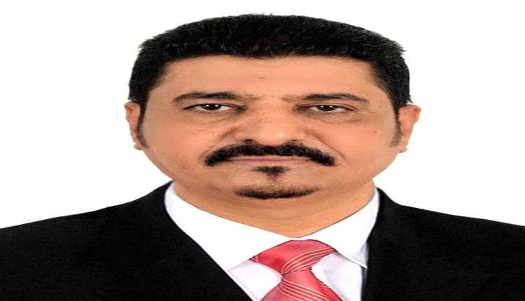 وزير النقل يكلف عبدالرقيب عبدالقوي وكيلاً لهيئة الطيران المدني