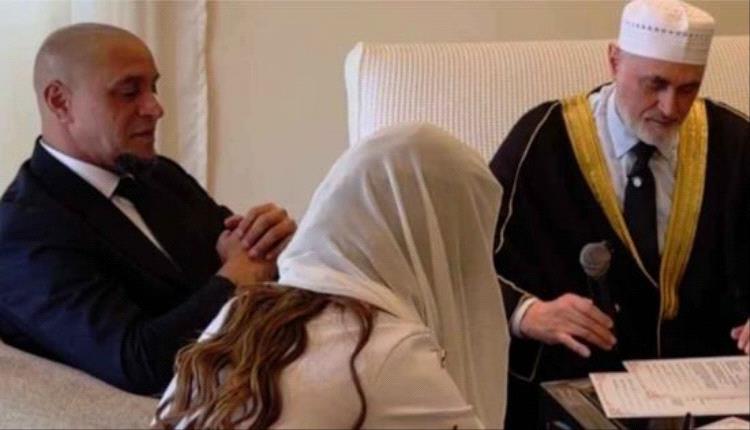 إمام المسجد الحرام يرحب بأنباء إسلام روبرتو كارلوس
