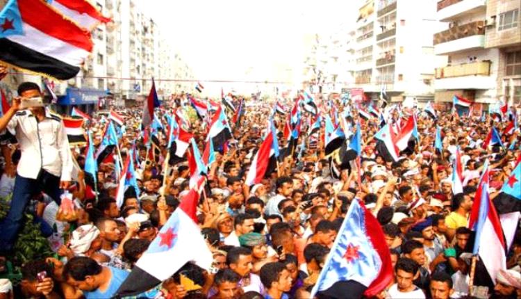 أزمات الخدمات في الجنوب.. ضغوط معيشية تتصاعد وإرادة شعبية ترفض الخضوع