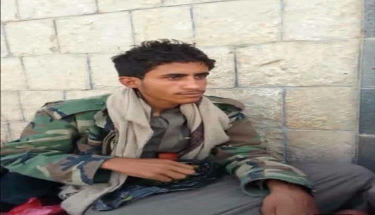 مسلحون يطلقون النار على مواطن وسط سوق عتق ويفرون من المكان