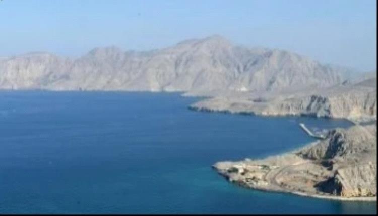 أكسيوس: البحرية الأمريكية تؤمّن الممر الأوسط في مضيق هرمز بعد إزالة ألغام بحرية