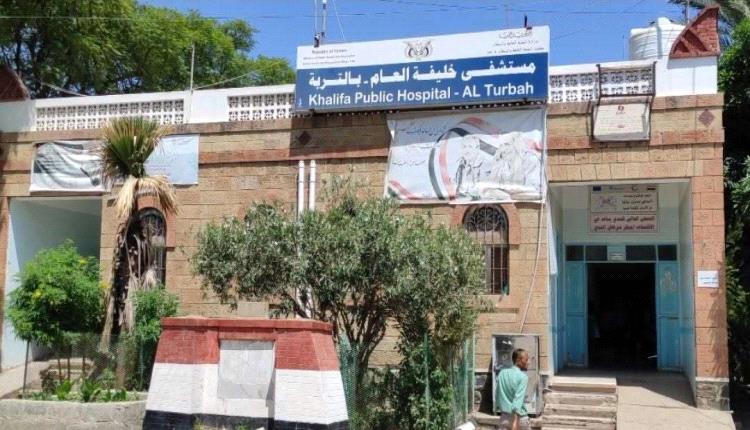 ثلاجة موتى تتحول إلى مأساة.. جثامين متكدسة وأخرى تتحلل وسط انقطاع الكهرباء
