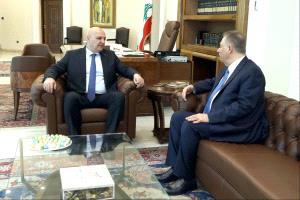 توقيف السفير الفلسطيني السابق في بيروت بطلب من رام الله على خلفية قضايا فساد
