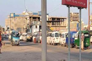 أزمة الغاز تشعل مواصلات عدن.. فشل الحكومة ينتقل من أسطوانات المنازل إلى جيوب المواطنين