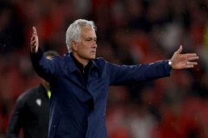 مورينيو يعود رسمياً إلى ريال مدريد بعقد حتى 2029