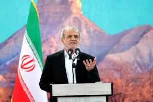 الرئيس الإيراني: التواصل مع المُرشد «صعب جداً» حالياً
