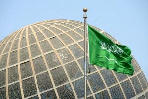 الدفاع المدني السعودي ينهي حالة الخطر في جازان