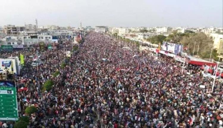الجنوب بين إرادة شعب وضغوط الخارج.. لا لتمرير المصير في كواليس الرياض