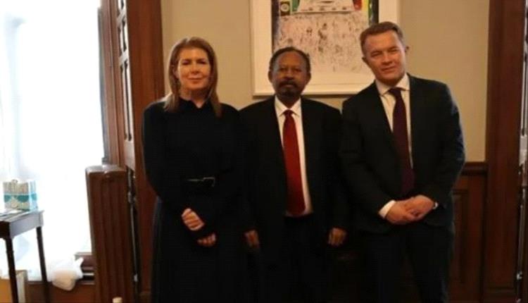 حمدوك في لندن يحشد دعم الرباعية الدولية لوقف الحرب في السودان