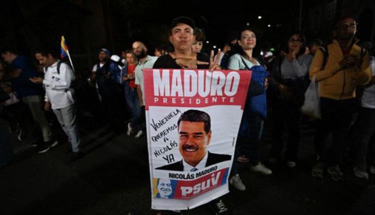 آلاف الأشخاص يتظاهرون في فنزويلا للمطالبة بعودة مادورو