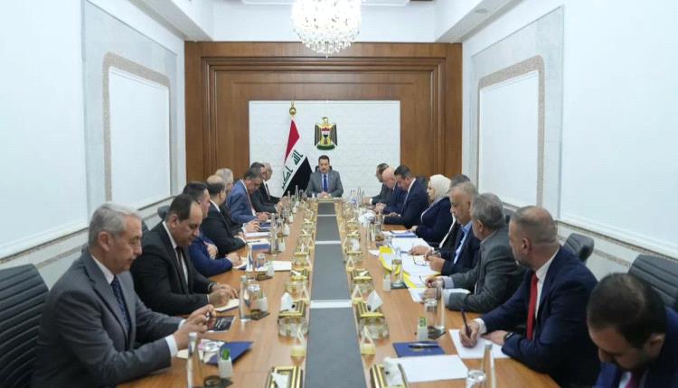 السوداني يفتح عقدة الضرائب مؤقتًا لإنعاش القطاع الخاص