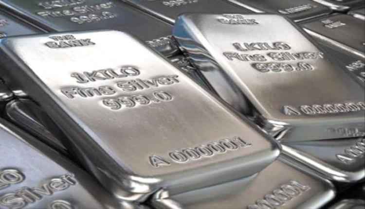 اسعار الفضة تهبط بنسبة 16% مع تزايد قوة الدولار