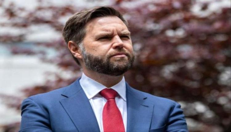 دي فانس يلوّح بخيار عسكري أمريكي ضد إيران