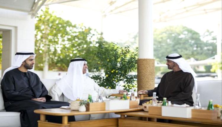 رئيس الإمارات يستقبل حاكم رأس الخيمة وولي عهده في قصر الشاطئ