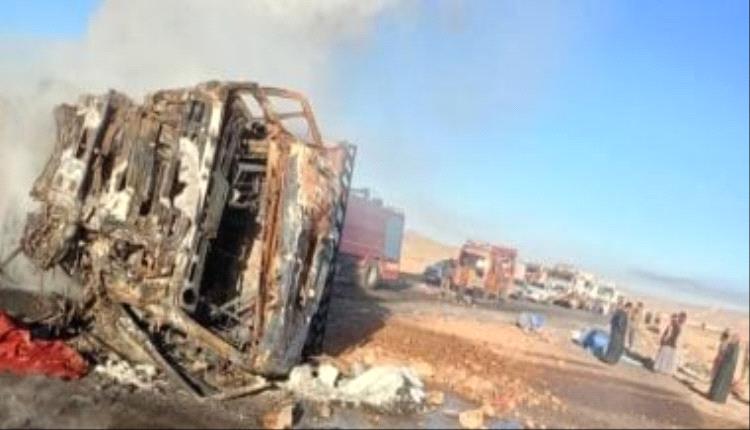 مصرع 4 وإصابة 4 بحريق إثر تصادم مروع بإدفو