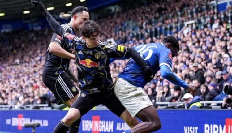 ليدز يحقق انتصارًا مثيرًا بركلات الترجيح على برمنجهام ويتأهل للدور الخامس بكأس الاتحاد