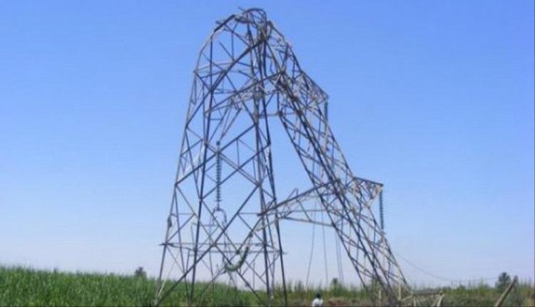 عاصفة عنيفة تعزل الجزيرة الشمالية وتغرق نيوزيلندا في الظلام