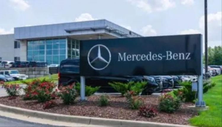 مرسيدس بنز تعلن تراجع أرباحها 57% بسبب الرسوم الجمركية والمنافسة الصينية