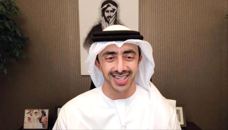 الشيخ عبدالله بن زايد ووزيرة خارجية بريطانيا يبحثان هاتفياً العلاقات الثنائية