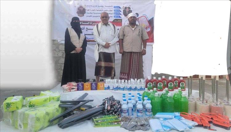 جمعية المرأة الساحلية بسيحوت تدعم مساجد رمضان بـ500 أداة نظافة