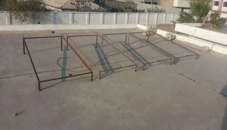 وسط حاله من الاستياء..سرقة ألواح الطاقة الشمسية الخاصة بمركز الصم والبكم بالعاصمة عدن