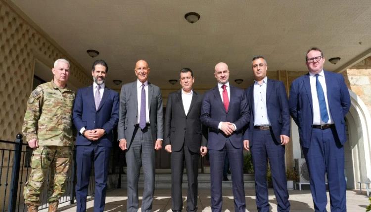 تحرّك إقليمي لتنفيذ اتفاق 29 كانون الثاني.. بافل جلال طالباني يجمع توم باراك ومظلوم عبدي في السليمانية