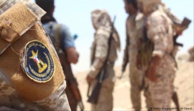 تصاعد التوتر في الجنوب عقب إغلاق مقار المجلس الانتقالي
