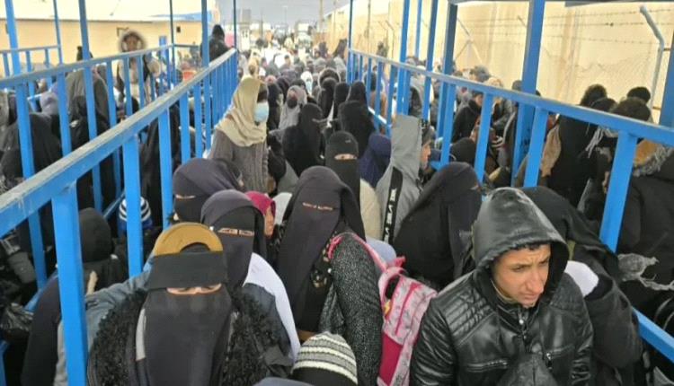 الهول بعد الانسحاب.. تبادل اتهامات بين "قسد" ودمشق حول تهريب عائلات داعش