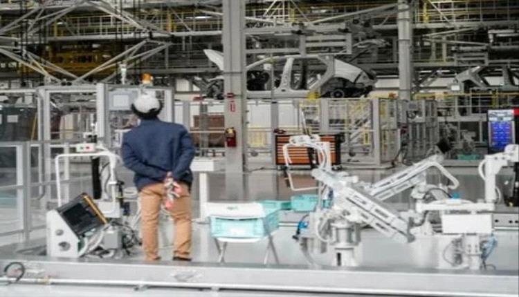 الصناعة الأمريكية تنتفض.. أقوى نمو خلال عام بدفع الذكاء الاصطناعي