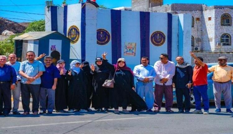 إغلاق مقرات الانتقالي يفاقم التوتر السياسي في جنوب اليمن