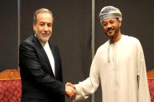 إيران تُفصّل ملامح اتفاق نووي محتمل لعُمان قبل جنيف